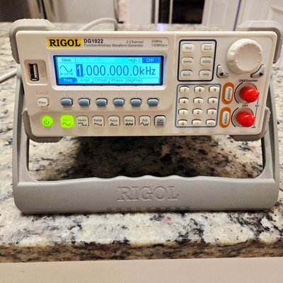 Rigol DG1022 Function Arbitrary Waveform Generator 20MHz