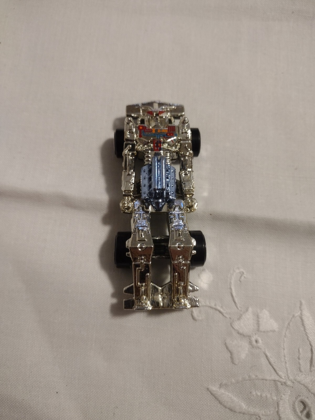 Picture 2 of 3