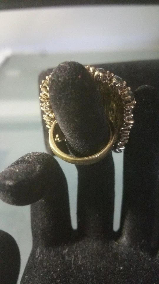 SIZE M WOMEN'S BRONZE RECTANGLE LARGE BLACK GEMSTONE DIVA RING - image 2 of 3