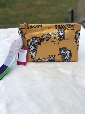 vince camuto sosia clutch