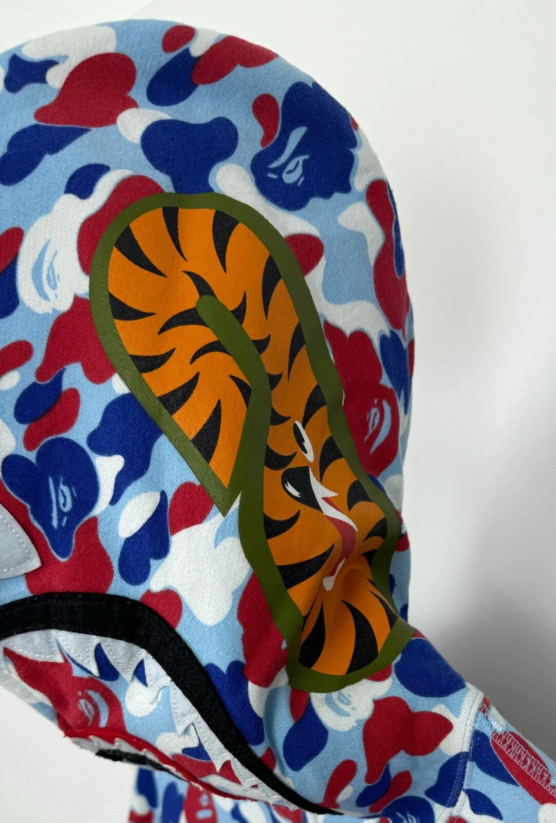 A BATHING APE (BAPE) Felpa con cappuccio uomo Bape x PSG Shark full zip edizione limitata taglia S 19032407