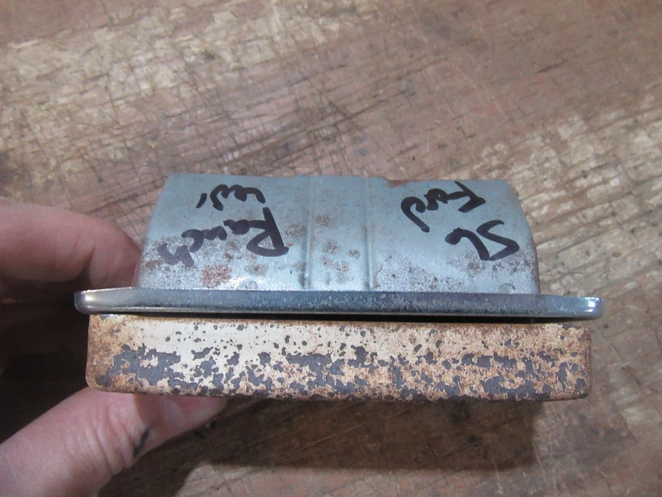 Ford Ranch Wagon 1955 1956 interior asiento delantero respaldo cenicero base insertable Foto 2 de 4