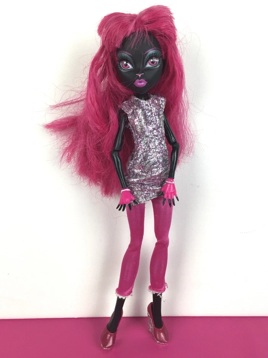 Poupeé monster sale high catty noir