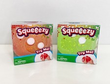 Squeezy Glitter Squishy Dice Lot of 2 Pink Green New in Box Sensory Fidget Toy