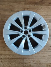 Jante 19" TESLA Neuve d'ORIGINE