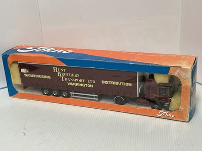 Tekno No 95 ERF Tractor & Trailer Hunt Brothers Transport Maßstab 1:50 2001 OVP