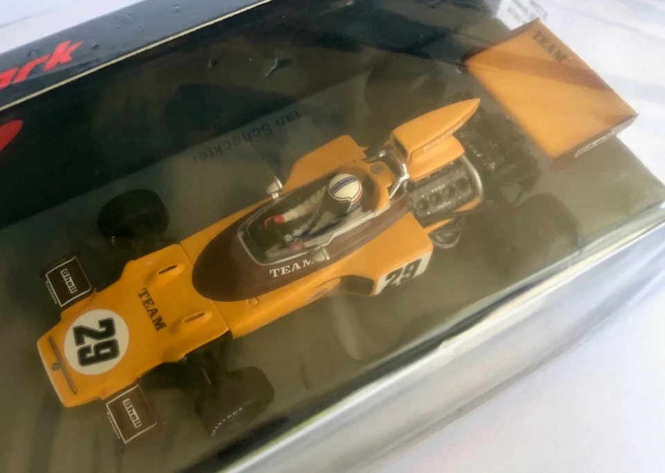 F1 1:43 Spark S7296 Lotus 72E N°29 I.Schekter South African GP 1974, New - Immagine 3 di 3