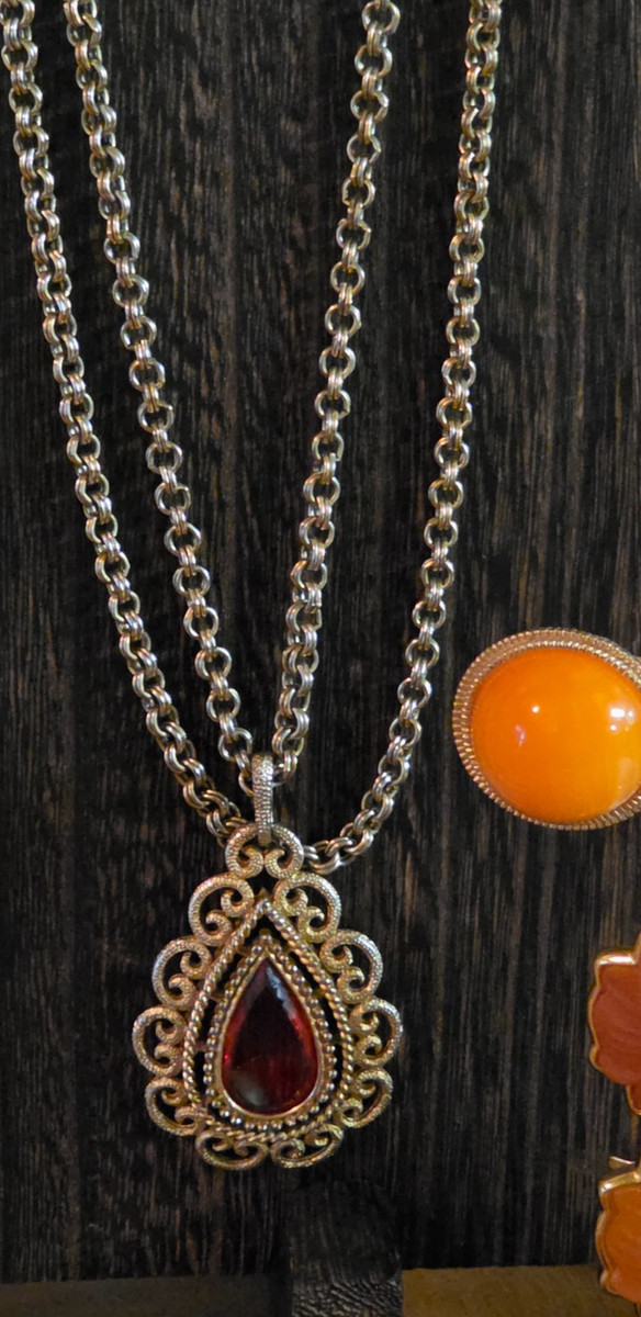 17pc Vintage Gold and Orange Tone Jewelry Lot inc Avon, Bergere, Monet and more View 3