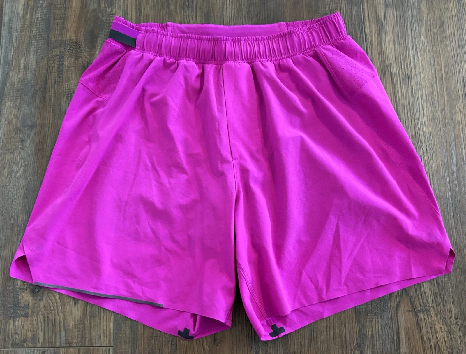 Lululemon Surge Shorts 6" Lined Running Magenta Pink Preppy Athletic RARE Mens M