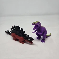 Polysterene Jaru Stegasaurus and T-Rex Squeezable