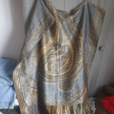 Vtg Style Shawl Scarf Gold Grey Metallic Paisley Fringe