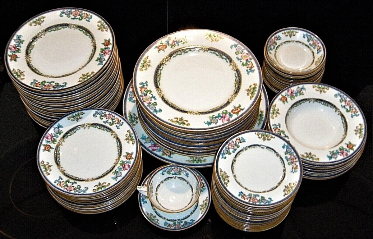 Minton エリザベス 皿 ファインボーンチャイナ Minton エリザベス 皿 ファインボーンチャイナ - メルカリ