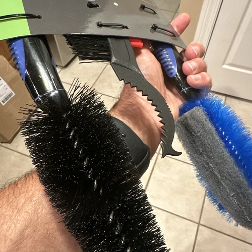 EVO BWB-1 Bike Wash Brush - Thumbnail 3
