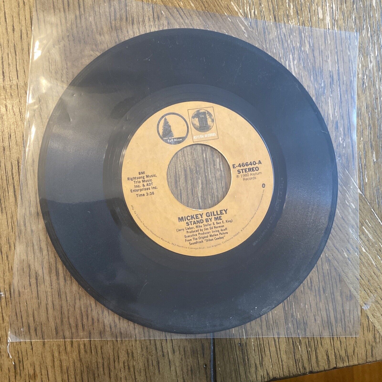 Mickey Gilley: Stand By Me / The Unstrung Heroes Cottoneye Joe (45 RPM Record)