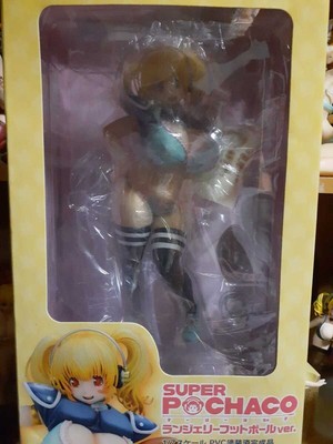 Figur Super Pochaco Dessous Football ver. Sonico 1/7 Scale JP