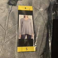 DKNY JEANS Women's Long Sleeve Soft Pullover V-Neck Sweater Heather Grey Size S