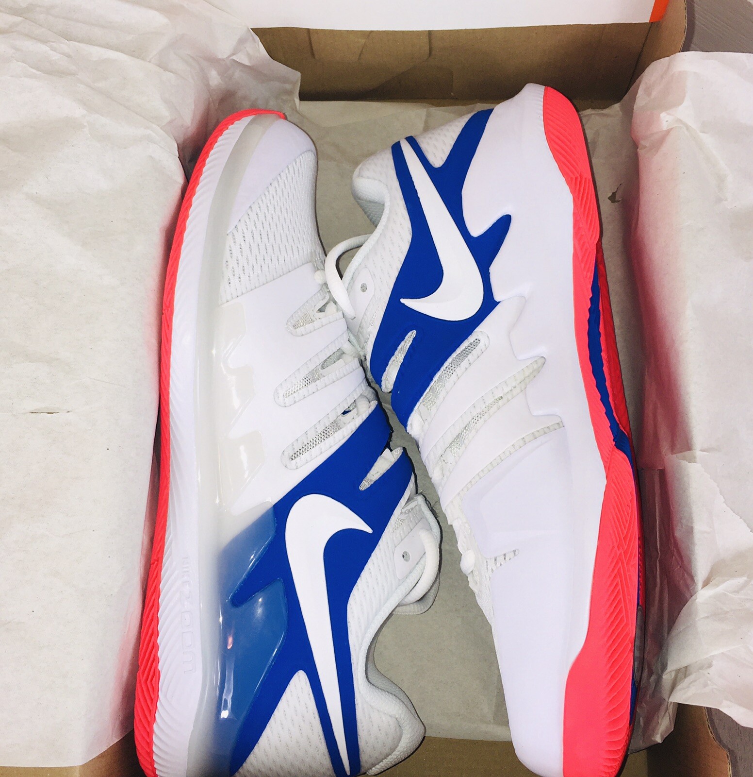 nike hyper attack white