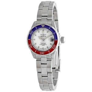 invicta white