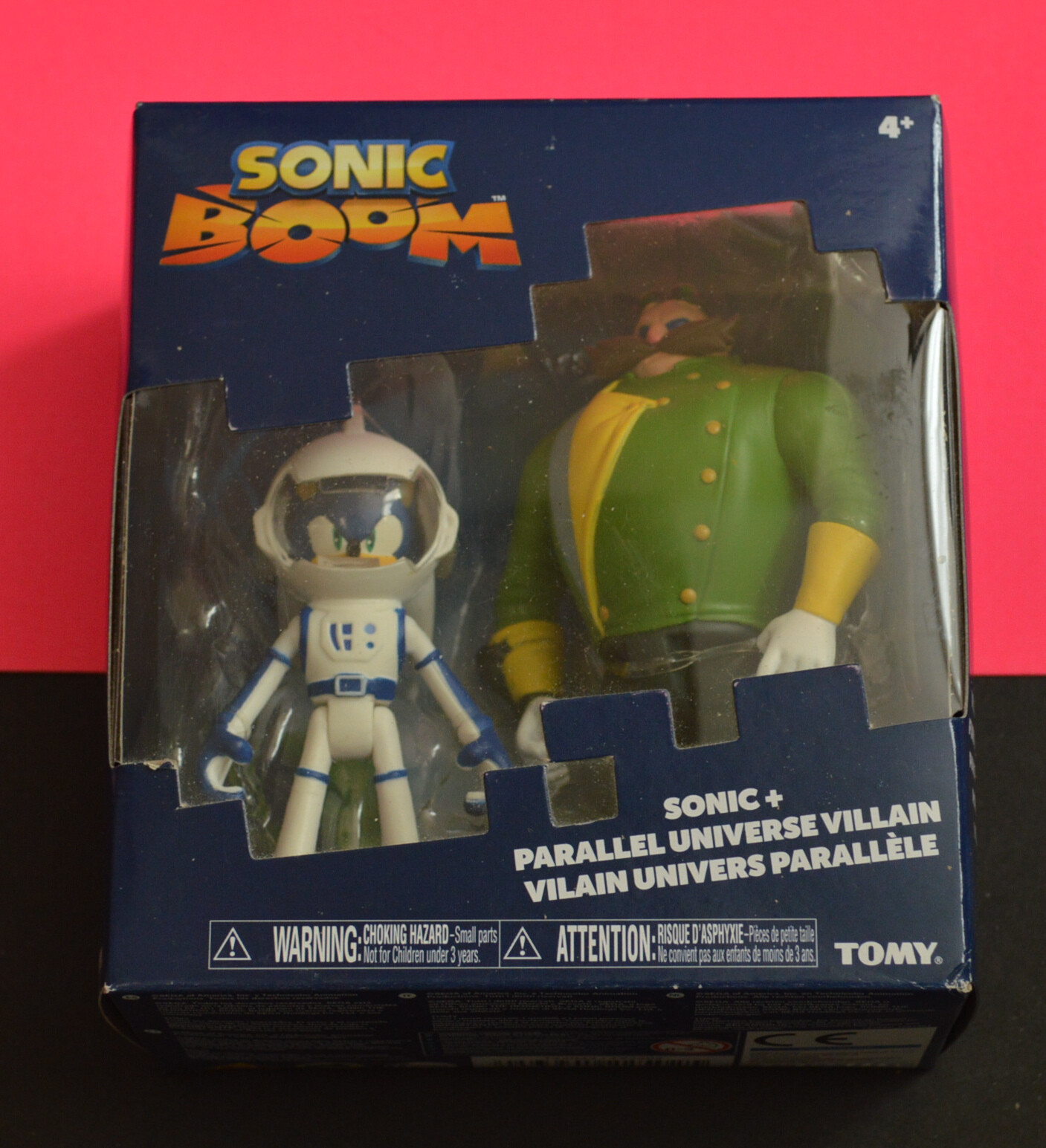 Boneco Tomy Sonic Boom Sonic + Prallel T22043