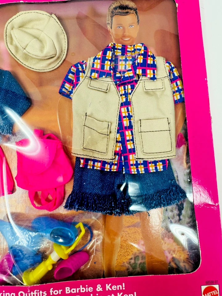 Barbie & Ken 1995 Gran Fecha Moda Trajes de Senderismo 68588 Nuevo en Caja Foto 3 de 4