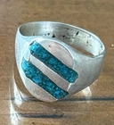 Vintage Southwest Style Mexican Silver Ring With Crushed Turquoise Chip Inlay.