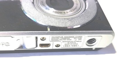 デジタルカメラ OLYMPUS FE-3000 10MEGAPIXEL Olympus FE FE-3000 10.0MP Digital Camera - Titanium for sale