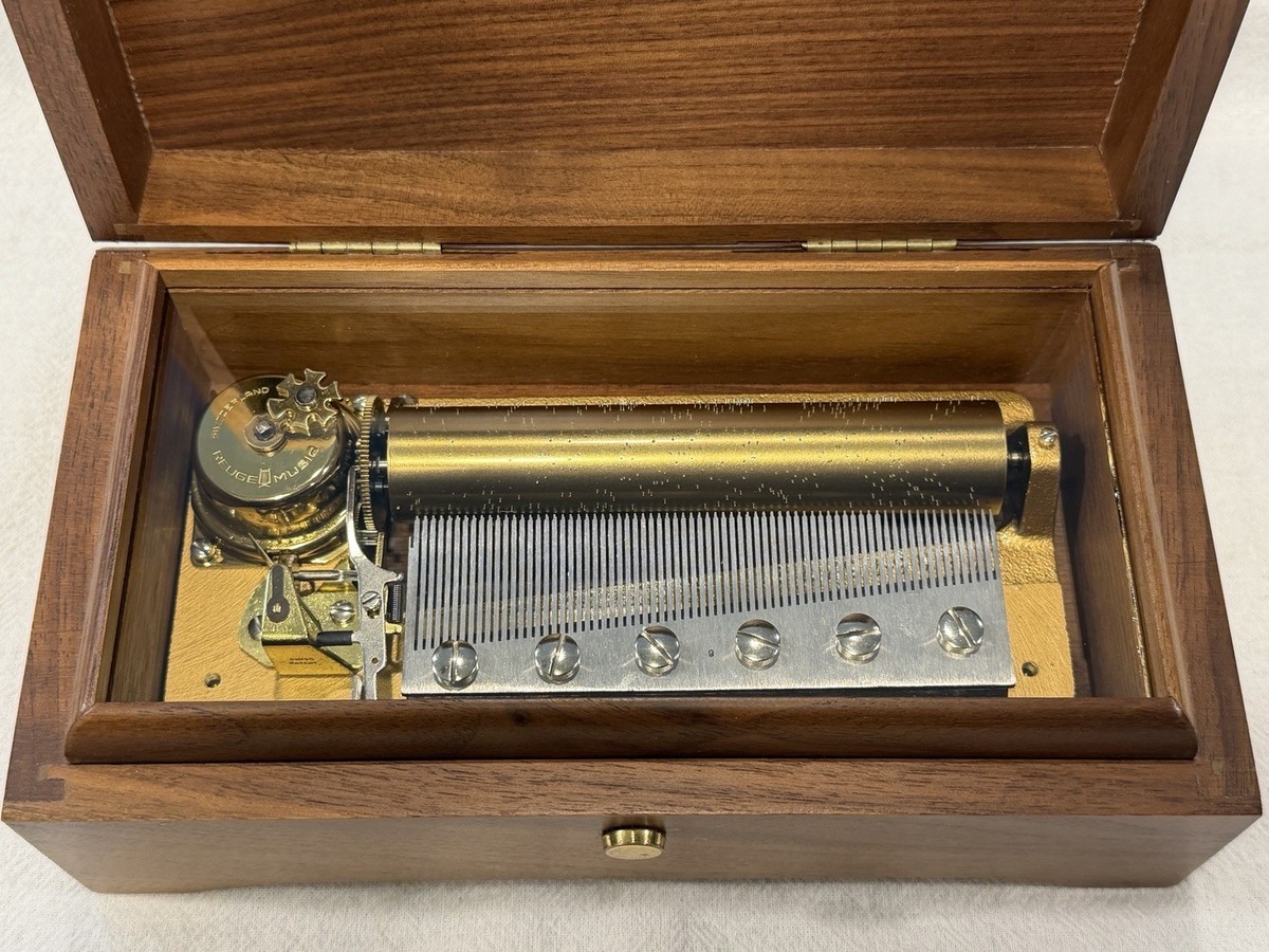 Excellent Vintage REUGE 3/72 Swiss Music Box ~Clair de Lune~ FULL