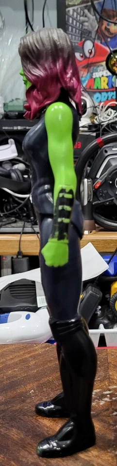 Marvel Titan Hero Series Gamora 12” Figura Traje Negro Guardianes de la Galaxia Foto 3 de 4