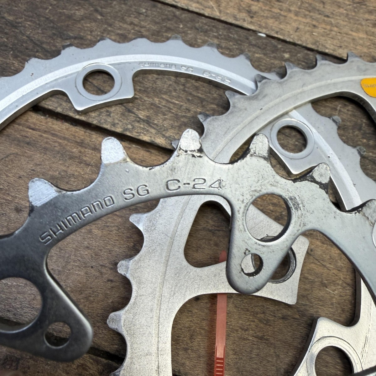 Vintage Shimano 46/36/24T Chainring Set 5-Arm 80s Mountain SG