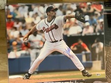 JOHN SMOLTZ SIGNED 16X20 PHOTO ATLANTA BRAVES BECKETT BAS AUTOGRAPH AUTO COA