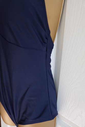 M&S Removeble Padding Non Wired Stay New HALTERNECK Swimsuit - Picture 4 of 11