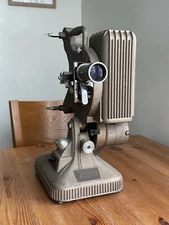 Vintage Keystone 16mm projector model K-160 (Untested)