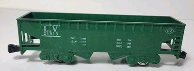 Lionel O Gauge L.V. Lehigh Valley Coal Hopper Green #21913 Model Train