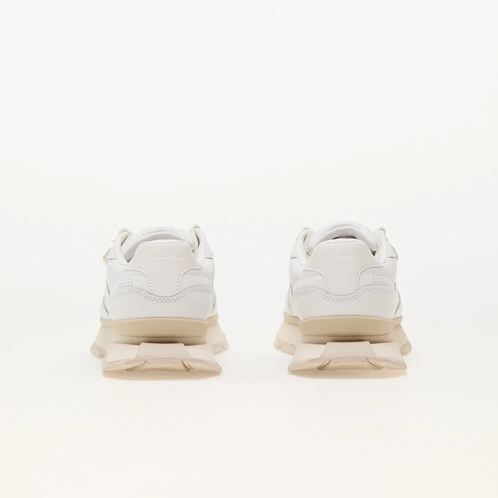 MENS REEBOK CLASSIC LEATHER LTD TRAINERS - ALL SIZES - WHITE/CREAM - RRP £180. image 5
