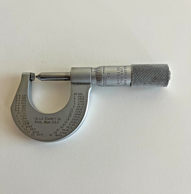 STARRETT NO. 575 SCREW THREAD MICROMETER  UN & UNJ 32-40 PITCH USA  AS SHOWN..