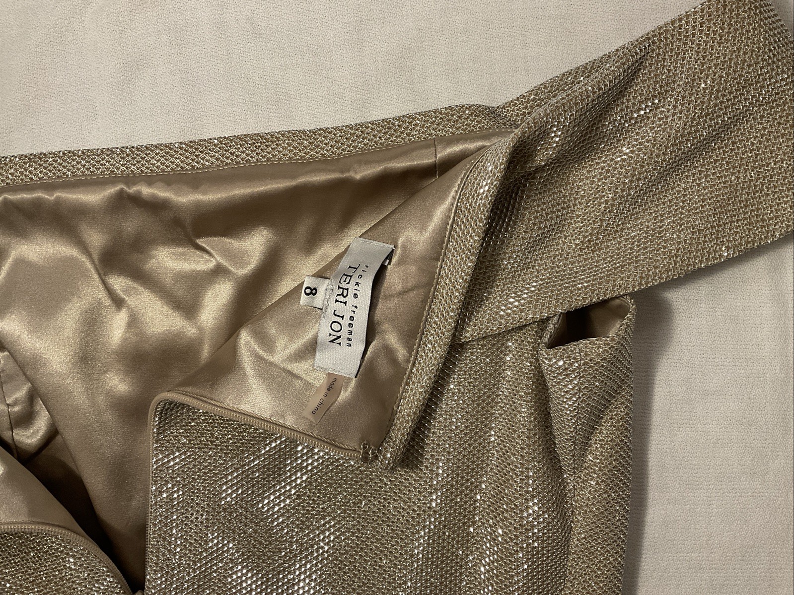 Teri Jon By Rickie Freeman Off Shoulder Metallic Jacquard Column Gown Gold, Sz 8