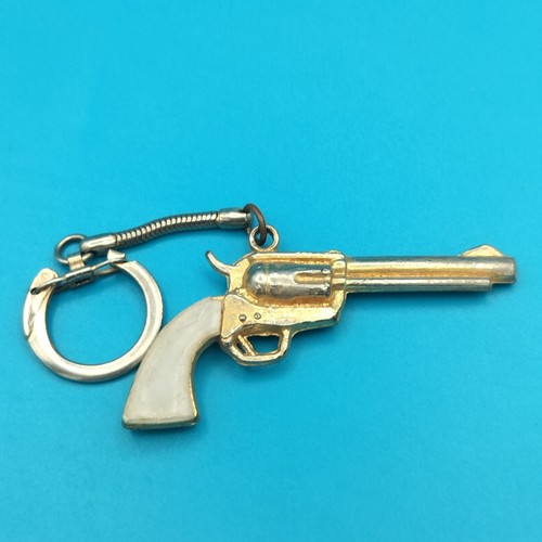 Revolver Pistol Keychain Gun Vintage Key Ring Fob Gold Tone Pearl Handle