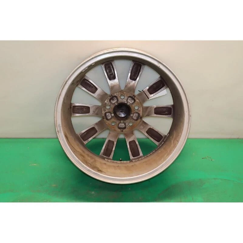 LLANTA PARA VOLKSWAGEN PASSAT (14-19) (19-24) 3G 2.0 16V TDI (110KW) 2WD SW 2014 - Imagen 2 de 4