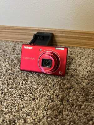 Nikon COOLPIX S6200 16.0MP 10x Optical Zoom CCD Digital