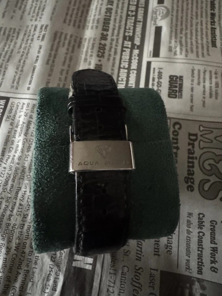 Relógio masculino Aqua Master mostrador prateado pulseira de couro preto diamante 3,5 quilates - Imagem 3 de 3