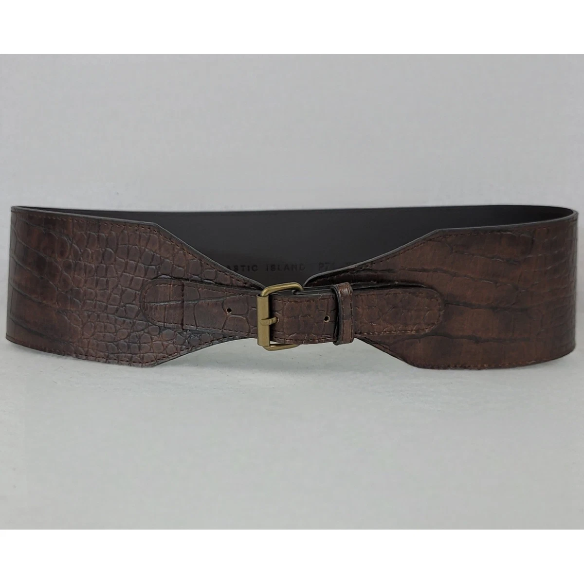 Women\'s Wide Round Buckle Belt, Brown, Size Medium, Fits Waist 30\