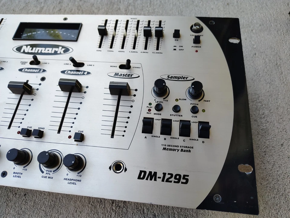 Numark DM1295 4-Channel Rackmount DJ Mixer Digital Sampling With Mic And Light - Image 2 of 4