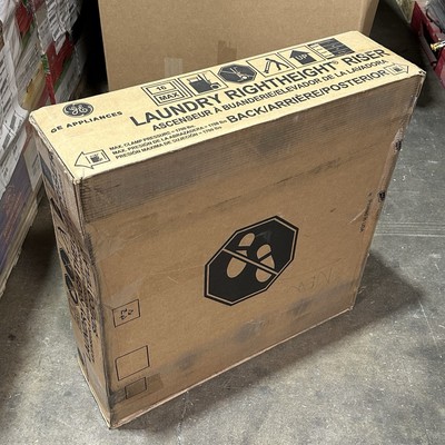 GE 28  Wide Laundry Riser With 7  Height  Model # GFR0728SNWW White (NEW)