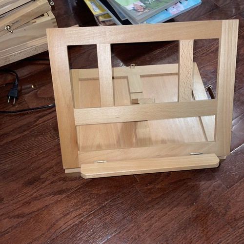 Small Table Top Easel