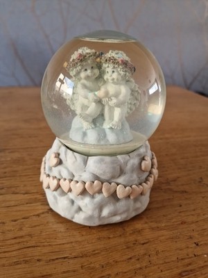 Vintage Westland Schneekugel - ''Love Makes The World Go Round'' voll funktionsfähig