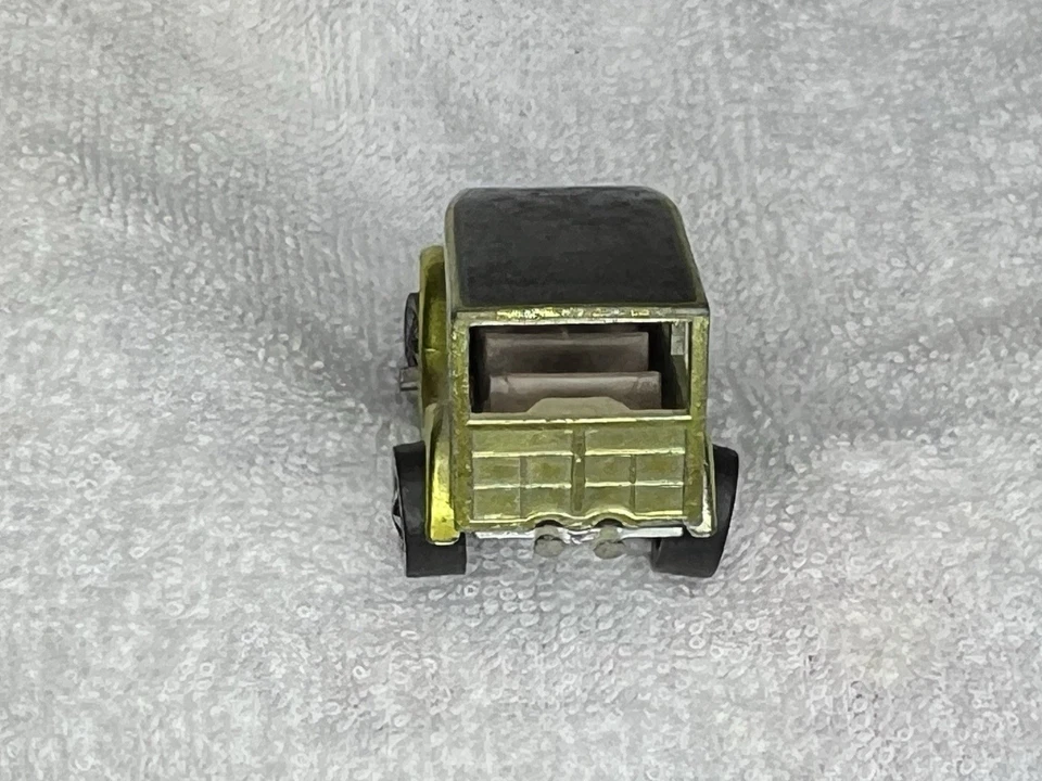 Clásico 31 Ford Woody amarillo lima verde Hot Wheels 1968 Mattel Redline vintage Foto 3 de 4