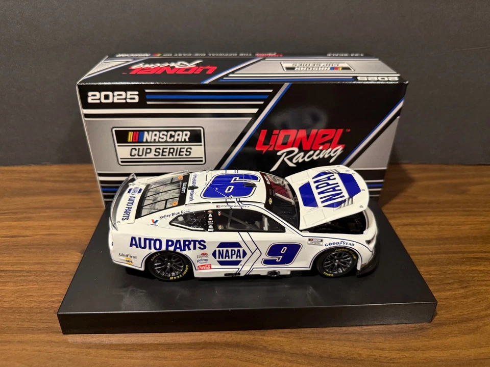 Chase Elliott 2025 #9 NAPA White Hendrick Chevrolet NASCAR 1/24 CUP - Image 2 of 4