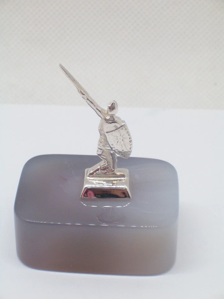 Alberto Da Giussano in ARGENTO 925 su Agata Grigia - statuetta su Pietra Dura - - Immagine 2 di 4