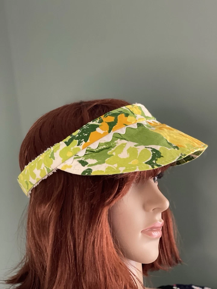 Vtg 1970's  Terry Cloth Visor Soft Form Custom Tennis Country Club 70s Floral - Image 4 of 4