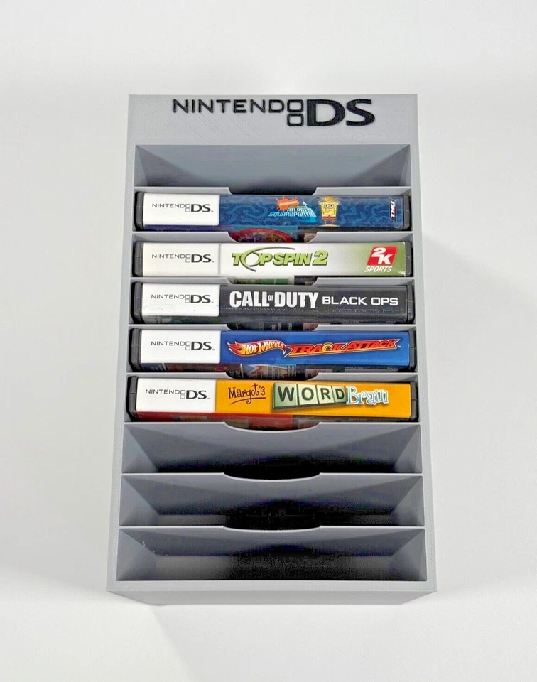3D-печатная витрина для хранения игр DS (вмещает 9 игр в чехлах) серая с логотипом - Изображение 2 из 4